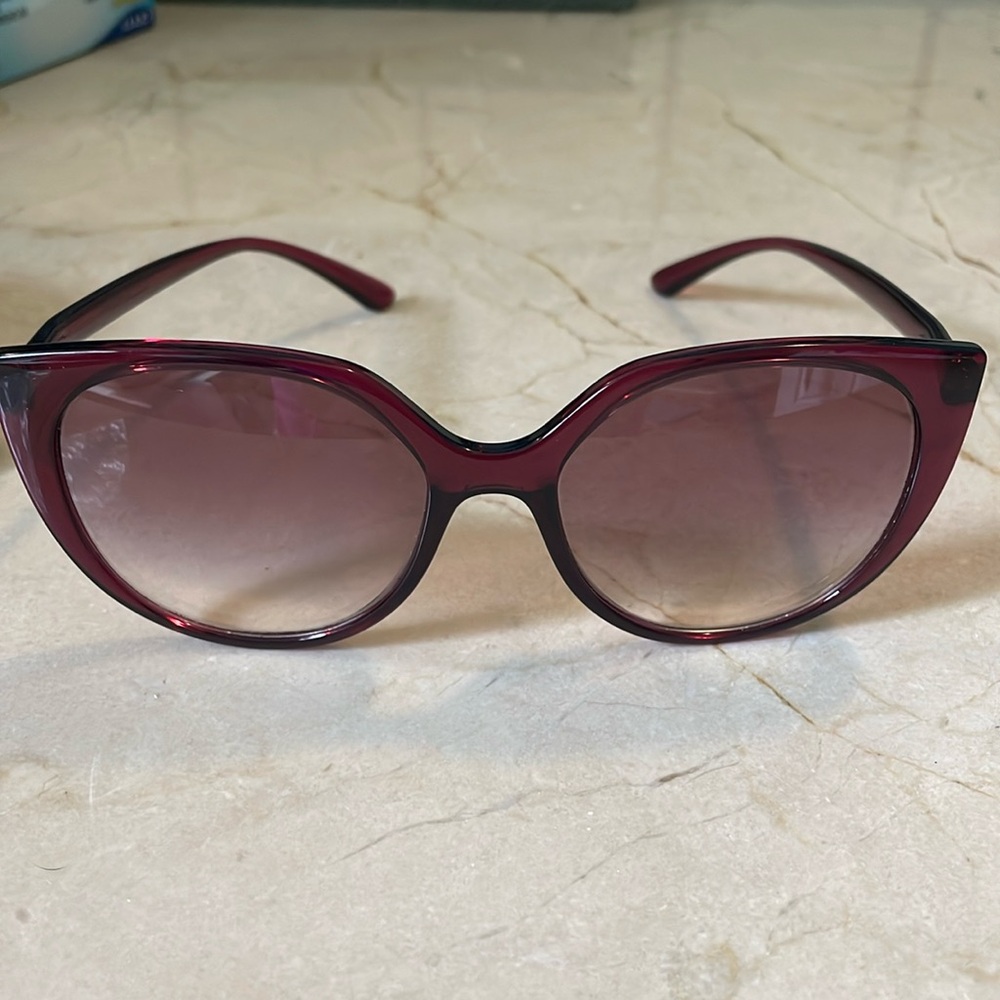 Genuine Dolce & Gabbana purple sunglasses